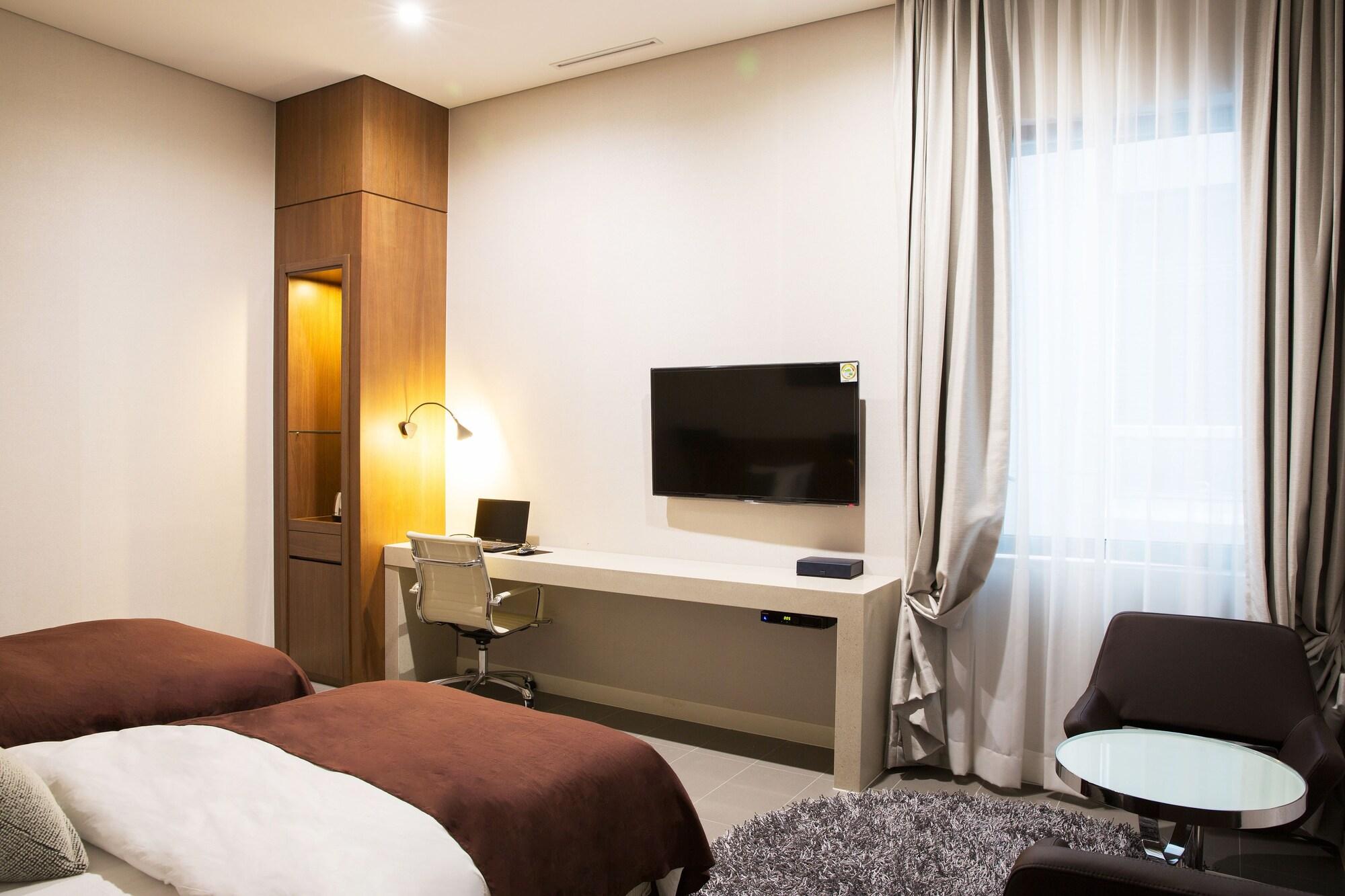 เมทโฮเต็ล บุนดัง Hotel ซองนัม ห้อง รูปภาพ